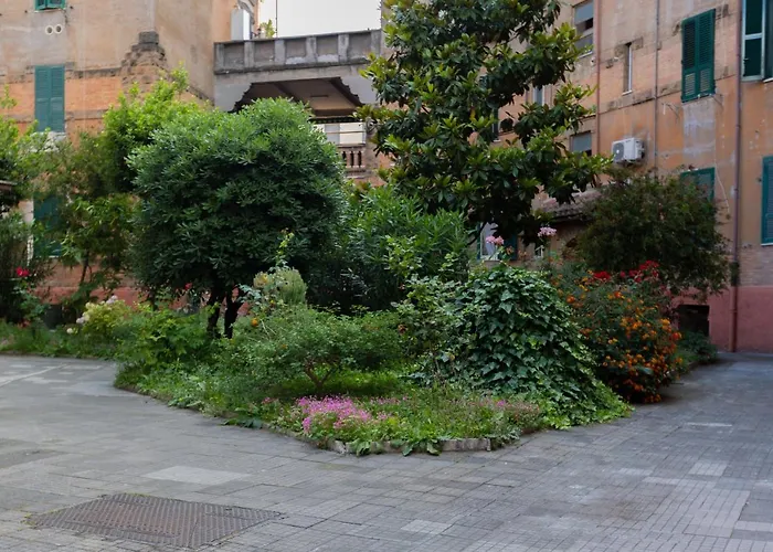 Cozy And Funny In Front Of Vatican Museums - Myflat In